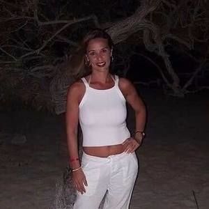 Meet your Posher, Bibi